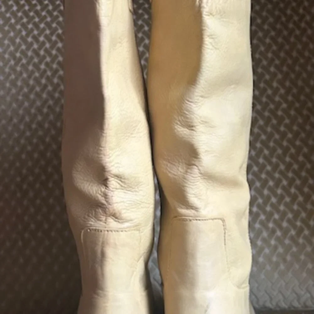 Urban Outfitters Tall Tan Lush Leather Slouch Pull On Boots - Picture 3 of 16